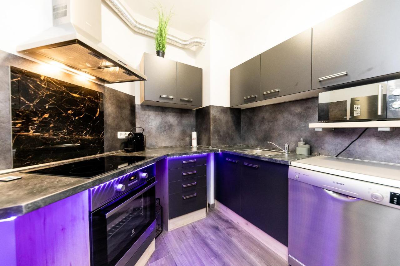 H & A Suite Gozsdu - The 1001 Nights Suite Budapest Luaran gambar